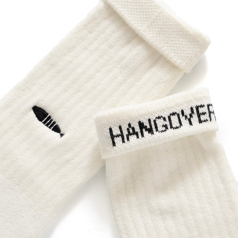 【簡約百搭】Hangover 字句捲邊襪 (SK079) - 襪子 - 棉．麻 白色