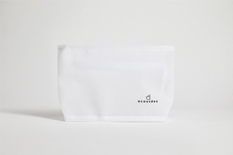 ear cool travel bag - Toiletry Bags & Pouches - Other Man-Made Fibers White