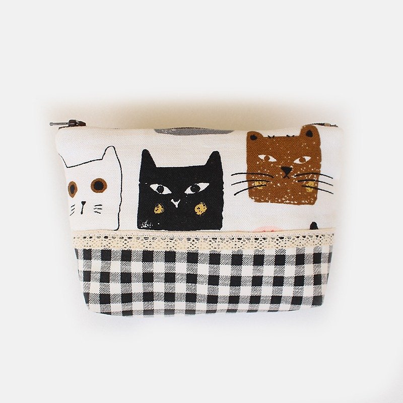 Big head cat stitching package / purse - กระเป๋าเครื่องสำอาง - ผ้าฝ้าย/ผ้าลินิน 