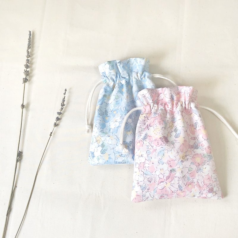 *Handmade by Cotton Church*Flowering drawstring bag - Toiletry Bags & Pouches - Cotton & Hemp Pink