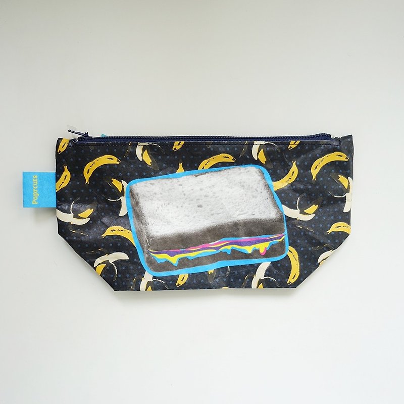 Germany Paprcuts.de Waterproof Cosmetic Bag (Banana Sandwich) - กระเป๋าเครื่องสำอาง - วัสดุกันนำ้ สีดำ