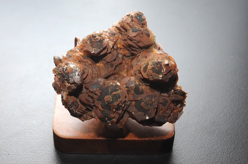 紅色方解石(Calcite)  礦石/水晶/靈修/開運/招財/破煞/防小人 - 擺飾/家飾品 - 水晶 
