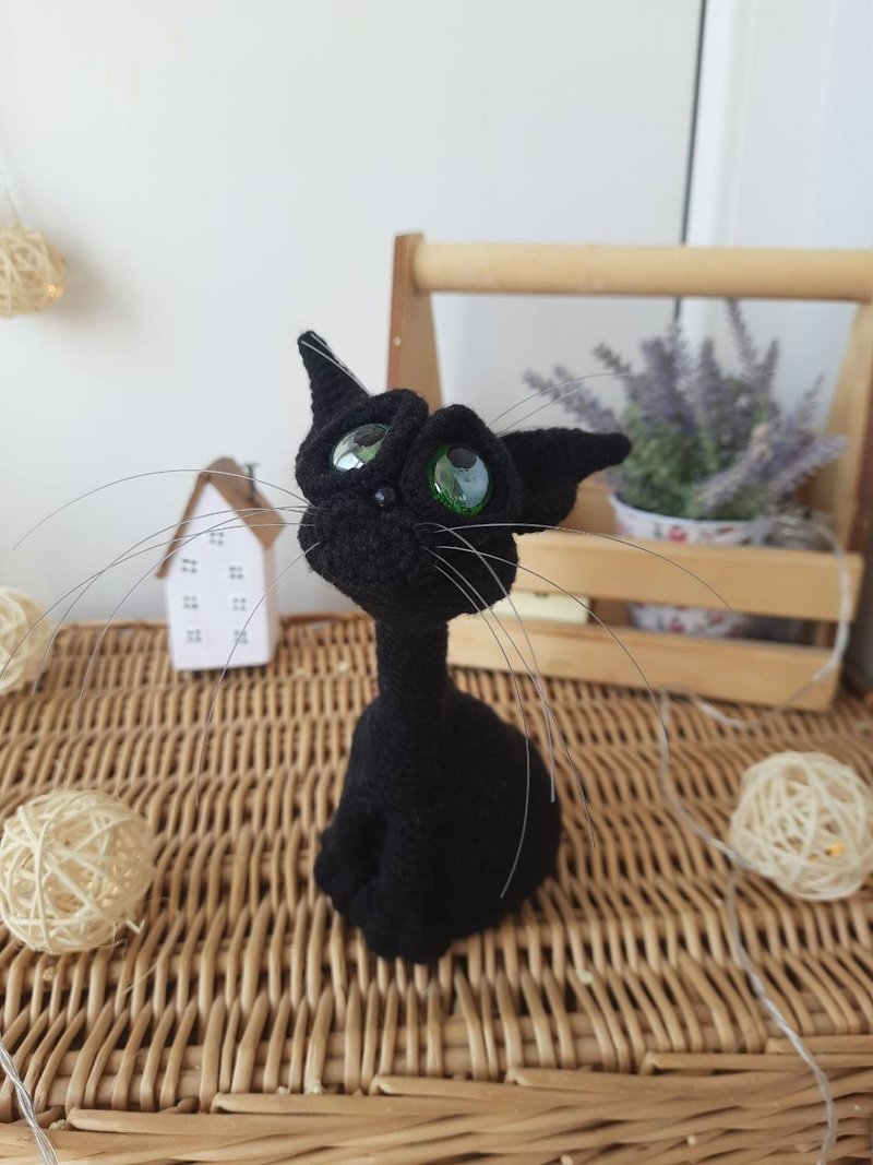 Interior cat toy sculpture . Knitting sitting realistic pet replica. Cat toy - 公仔/玩偶 - 棉．麻 咖啡色