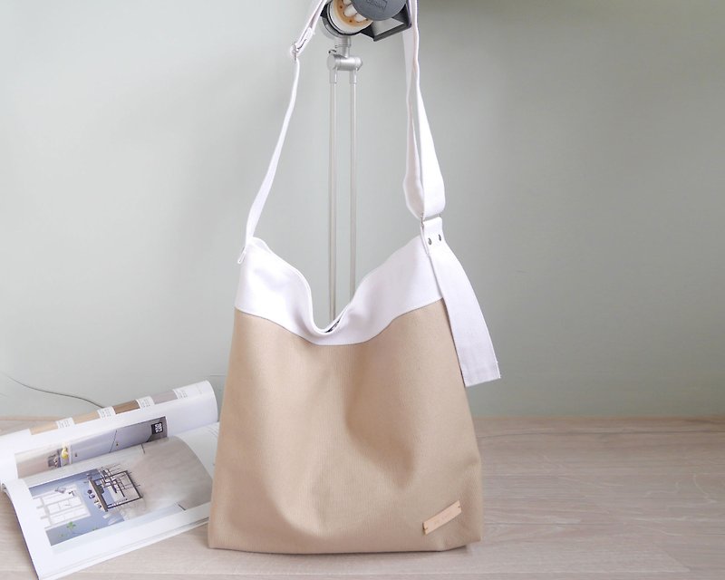 Color matching large capacity lightweight casual shoulder crossbody bag LAZY BAG - Messenger Bags & Sling Bags - Cotton & Hemp Khaki
