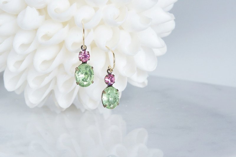 【14KGF】 Rock Candy / Chrysolite & Rose Pink - Earrings & Clip-ons - Glass Green
