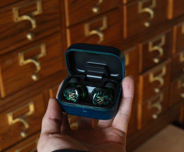 NOBLE ワイヤレスイヤホンケース グリーン Amazon.com: DAYJOY Soft TPU Protective Clear Case Cover Compatible