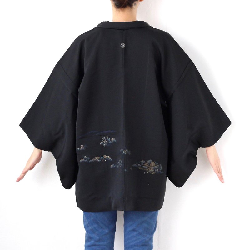 Japanese landscape kimono, Japanese silk kimono, kimono jacket /3897 - 外套/大衣 - 絲．絹 黑色