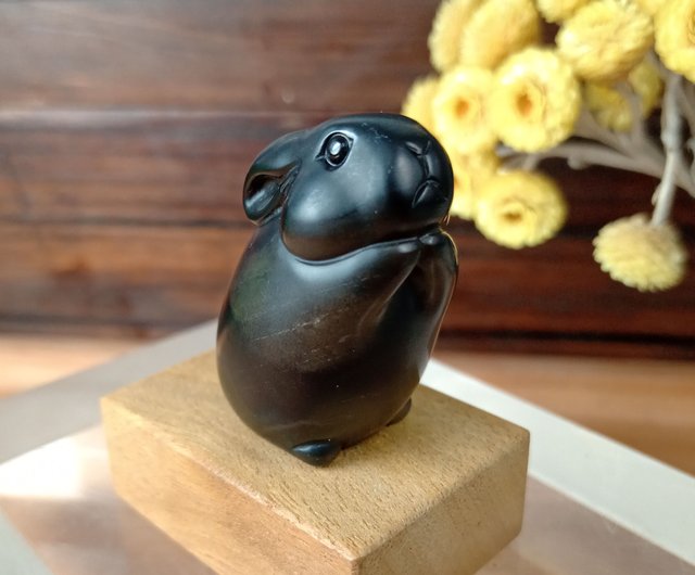 翡翠 彫刻 風景と動物 黒色台座付き 翡翠，置物，文房具，彫刻 ，木製