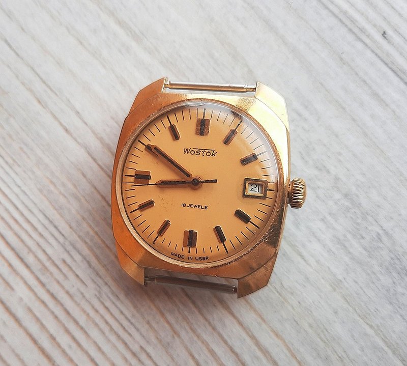 Mechanic Soviet mens watch Wostok 18 jewels – gold-plated wind up Vostok watch - 男錶/中性錶 - 其他材質 金色