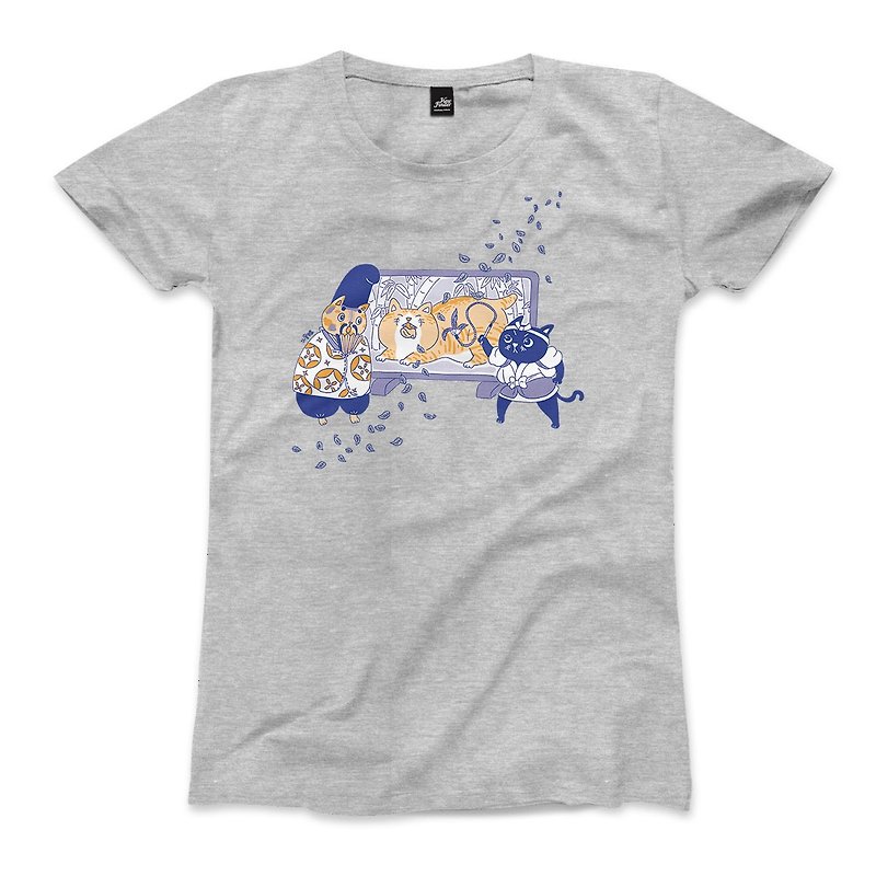 A Hugh Scratching Tiger - Dark Grey - Female T-shirt - Women's T-Shirts - Cotton & Hemp Gray