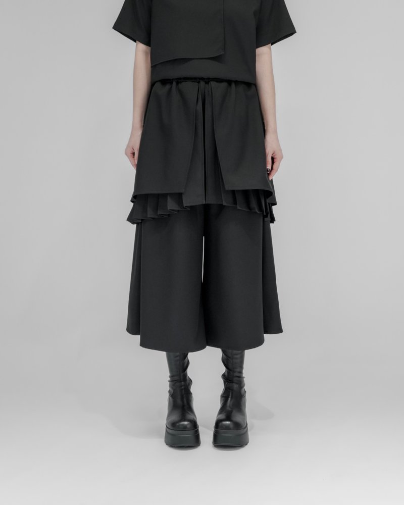 MUKK DESIGN 雙層百褶八分褲裙 - 女長褲 - 聚酯纖維 黑色