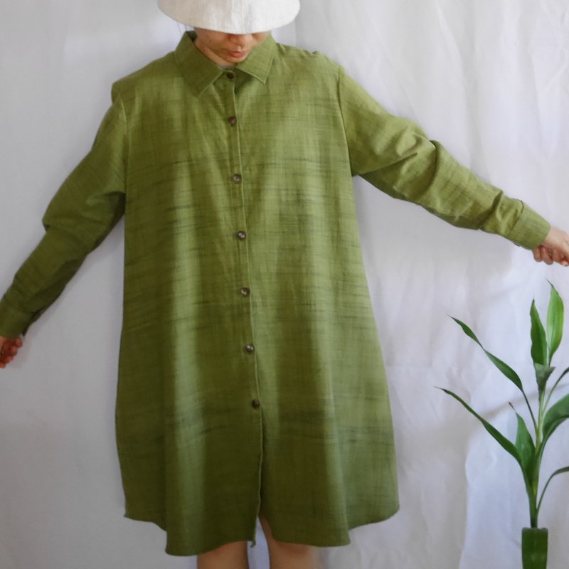 hand-woven cotton fabric with natural dyes long-sleeve shirt dress Y13 - ชุดเดรส - ผ้าฝ้าย/ผ้าลินิน 