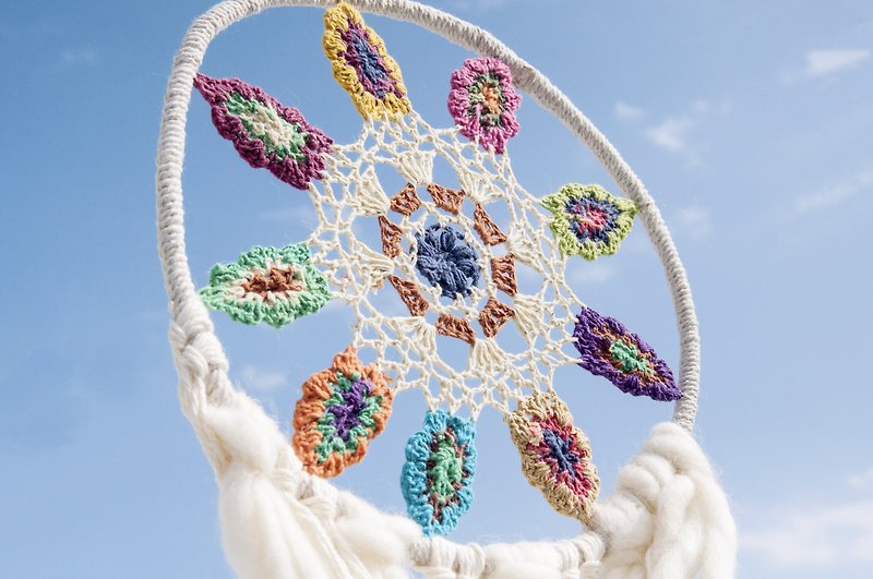 Valentine's Day gift Mother's Day gift birthday gift ethnic boho style hand-woven cotton Linen iridescent dream catcher charm dream Cather / handmade lace Dream Catcher - Rainbow color wool felt flower Duolei Si 30cm - Items for Display - Wool Multicolor