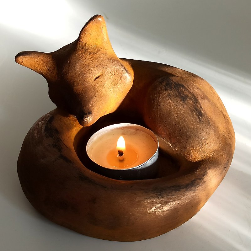 ปูน เทียน/เชิงเทียน สีนำ้ตาล - Fox candle holder/rust effect. Photography props, fox