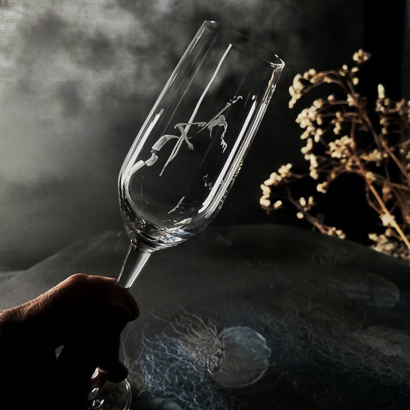 【達人杯客製】氣泡酒杯 單購/可配對 手工雕圖/免費刻字 - 酒杯/酒器 - 玻璃 透明