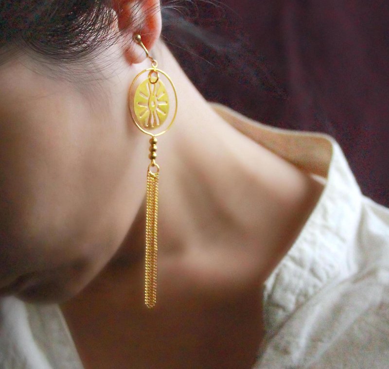 Cool breeze and bright moon. Long tassel earrings. - Earrings & Clip-ons - Other Metals Gold