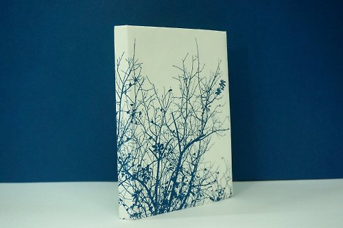 blackcred 台灣 中山路旁 大樹 背光 樹木 雀鳥 藍曬藍印 手帳 手工筆記本