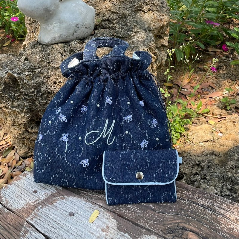 Denim Twin Set (Hand-Embroidered Denim Bag +Denim Card Pouch ) - 其他 - 繡線 藍色