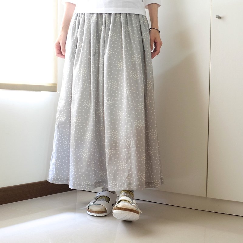 Daily hand-made clothes, light gray, little dots, wrinkled dress, thin linen, cotton - Skirts - Cotton & Hemp Gray