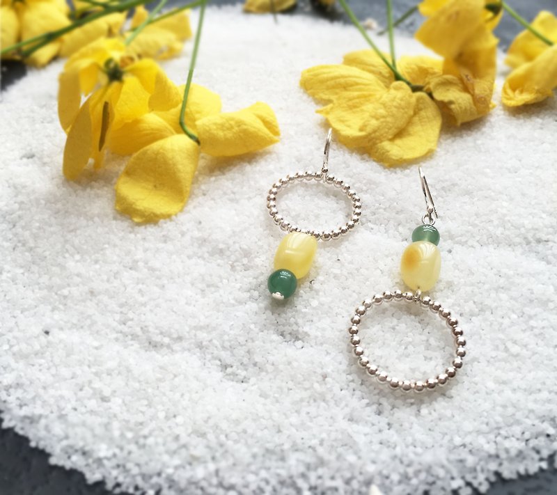 Golden Rain - (Inflorescence) Natural Emerald and Beeswax Sterling Silver Earrings - Earrings & Clip-ons - Gemstone Yellow
