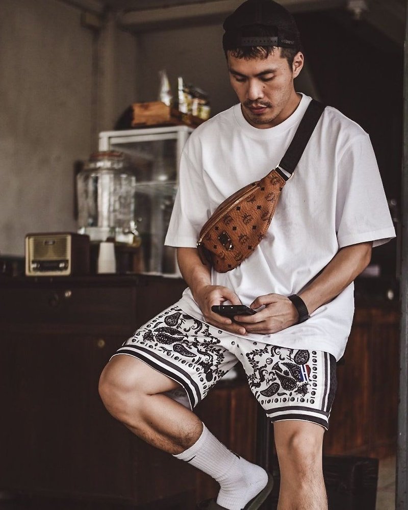 泰國時尚變形蟲復刻設計款籃球褲/休閒褲/運動褲 - 男裝運動褲 - 棉．麻 白色