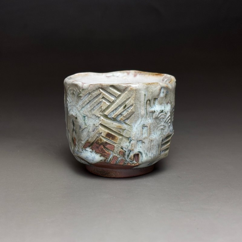 王文玉 柴燒手作茶杯 85ml - 茶壺/茶杯/茶具 - 陶 白色