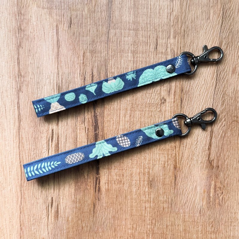 Lanyard Wrist Cord Keychain - Jurassic Pattern - เชือก/สายคล้อง - เส้นใยสังเคราะห์ สีน้ำเงิน