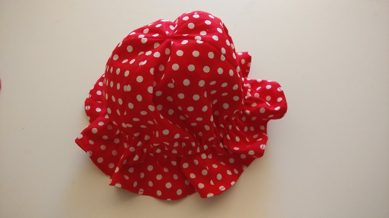 Red bottom little moon gift baby hat - ของขวัญวันครบรอบ - วัสดุอื่นๆ สีแดง