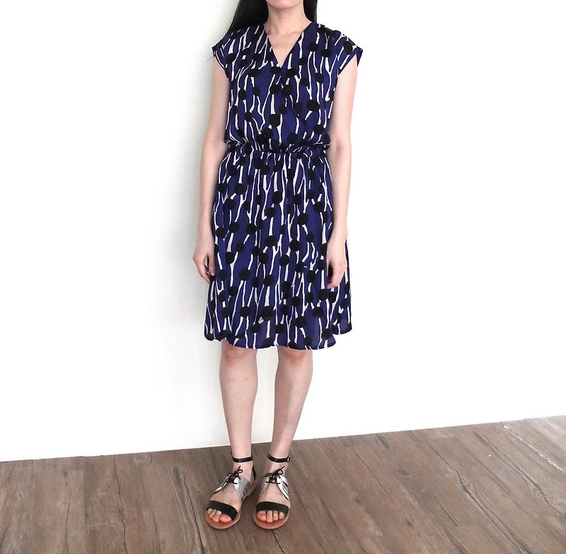 Blue geometric abstract print dress - One Piece Dresses - Other Materials 