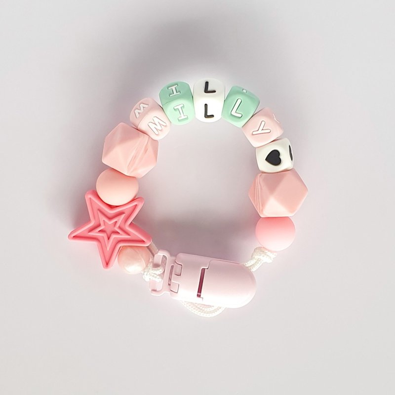 客製化 27公分 MILLY 星星 愛心 奶嘴鏈 - 寶寶/兒童玩具/玩偶 - 其他材質 粉紅色