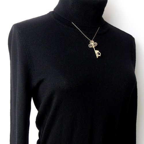 Veilの鍵ブローチ【by Veil】 - ショップ ARAMA TOKYO ブローチ - Pinkoi