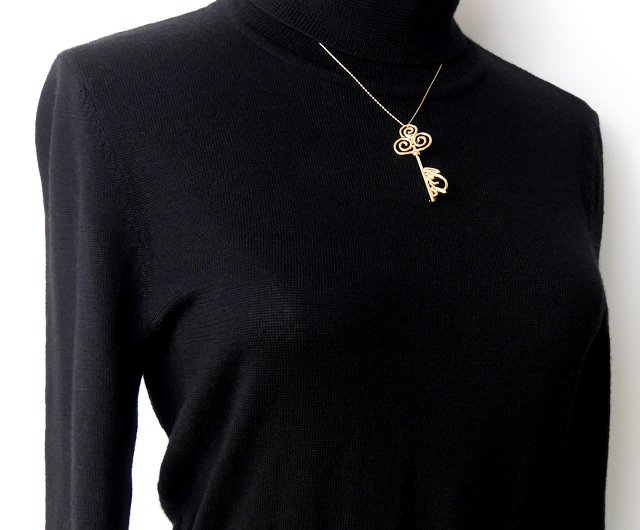 Veilの鍵ブローチ【by Veil】 - ショップ ARAMA TOKYO ブローチ - Pinkoi