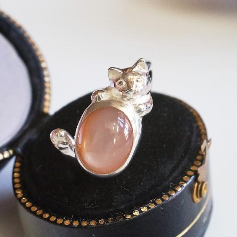 Colorful Cat Ring Orange Moonstone - General Rings - Other Metals 