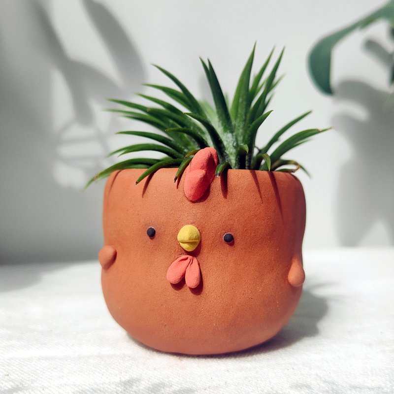 2.25 inch, terra chicky planter. Handmade pot with drainage hole. - เซรามิก - ดินเผา 