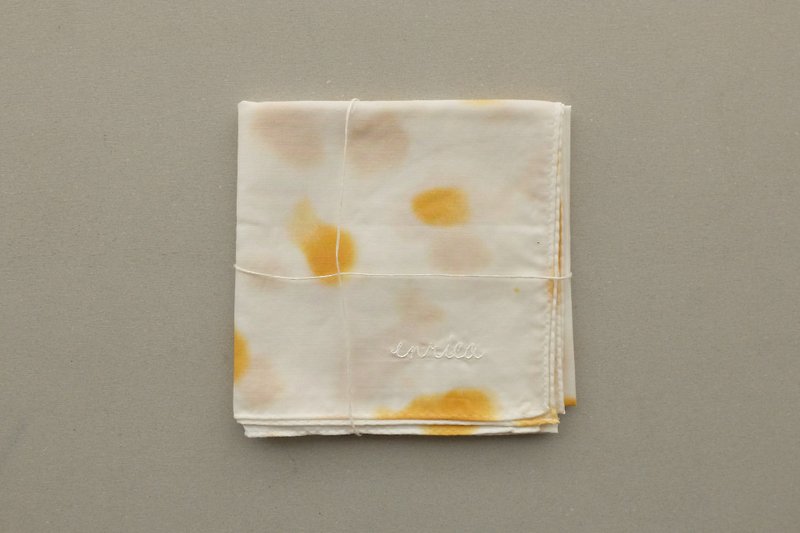 enrica handkerchief L / 変わり水玉プリント yellow - 手帕 - 棉．麻 白色