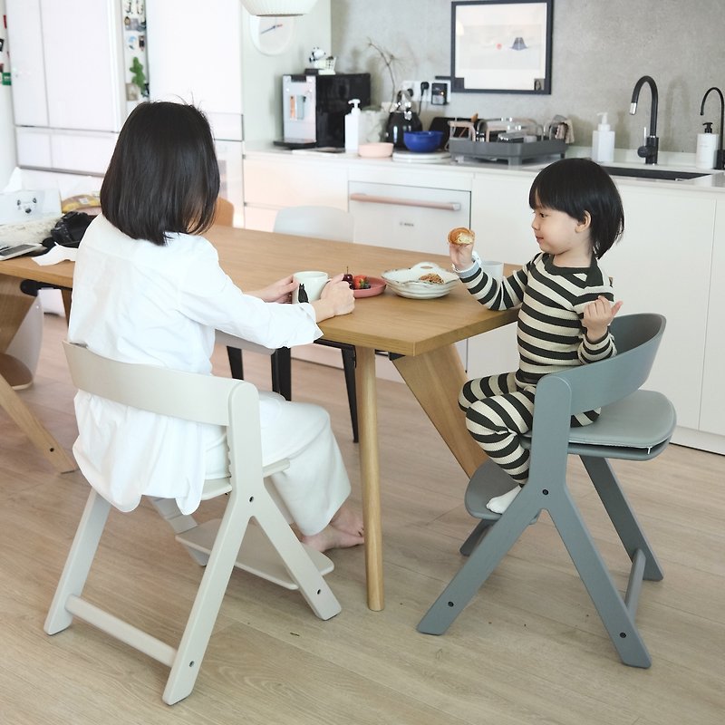 Little character growth chair solid wood children's learning chair adjustable height sitting depth simple design desk chair - Kids' Furniture - Wood Gray