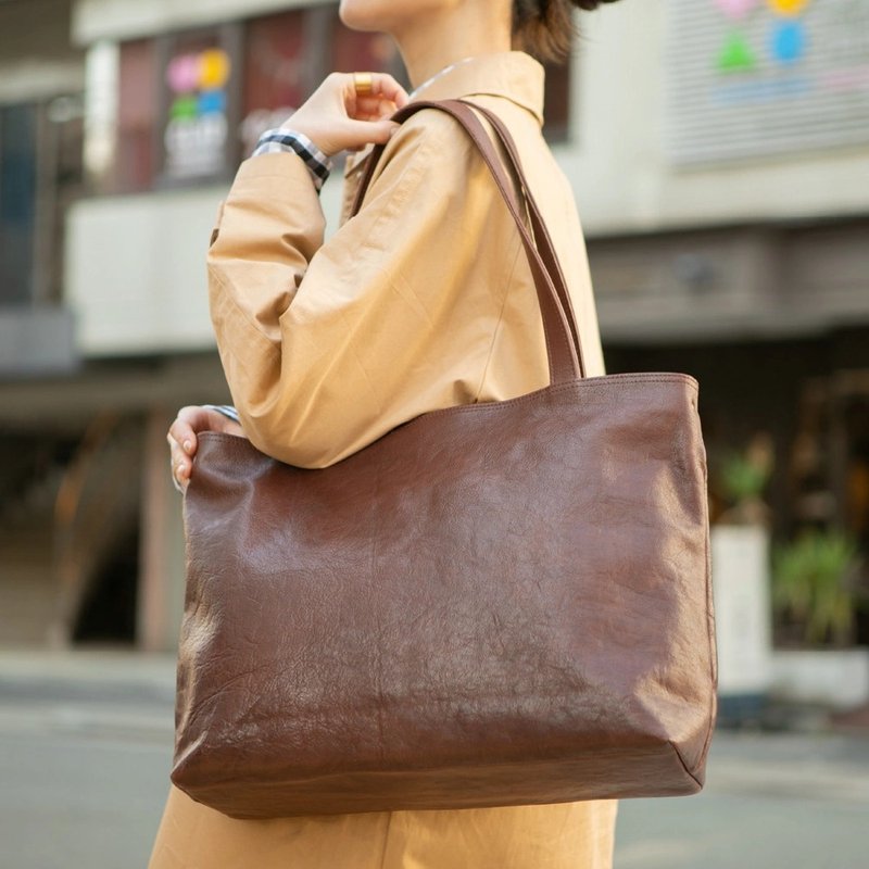 Tochigi Leather Tote Bag Made in Japan Shoulder Bag Leather Cowhide Leather Bag Durable Large Capacity Aged [Choco] JAB001 - กระเป๋าถือ - หนังแท้ สีนำ้ตาล