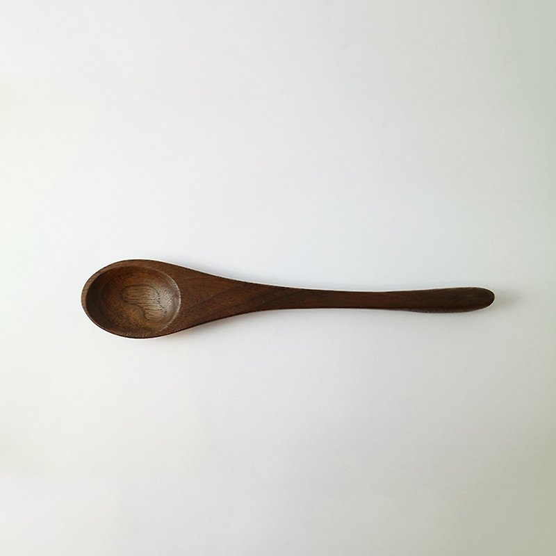 Walnut hand chiseled spoon - Cutlery & Flatware - Wood Brown