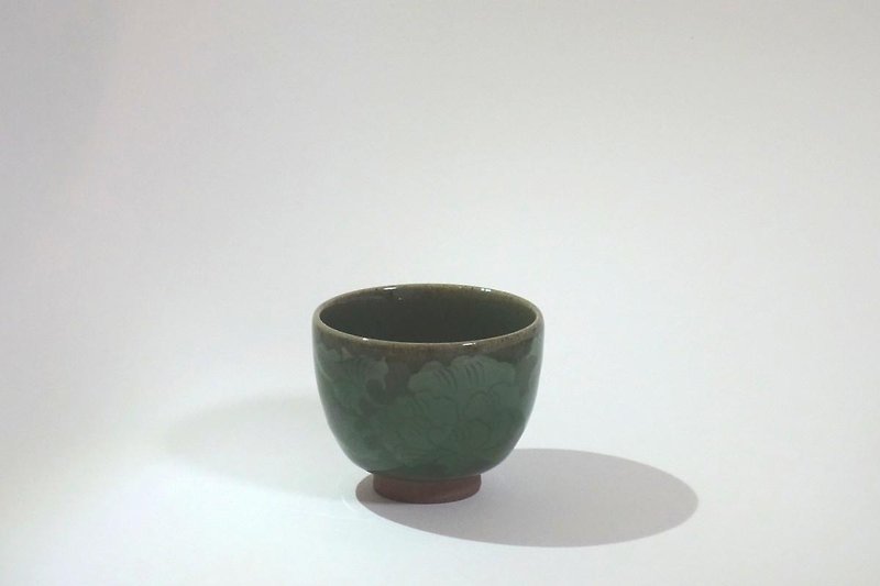 湯呑　青磁象嵌 牡丹 - 咖啡杯 - 陶 綠色