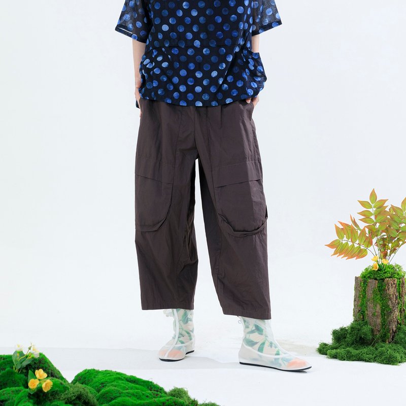 圓角工裝口袋休閒褲 - 女長褲 - 棉．麻 咖啡色