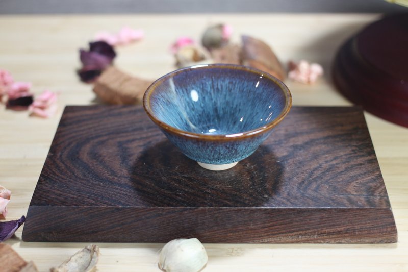 【送禮好物】70ml 天目釉 斗笠茶杯 酒杯 鶯歌名家葉敏祥作 - 茶壺/茶杯/茶具 - 瓷 