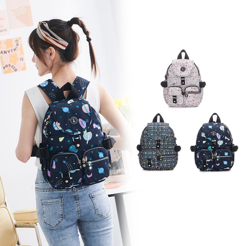 [Japanese Print] Maple Marshmallow - multi-pocket backpack with slip pocket - three colors in total - Backpacks - Nylon Multicolor