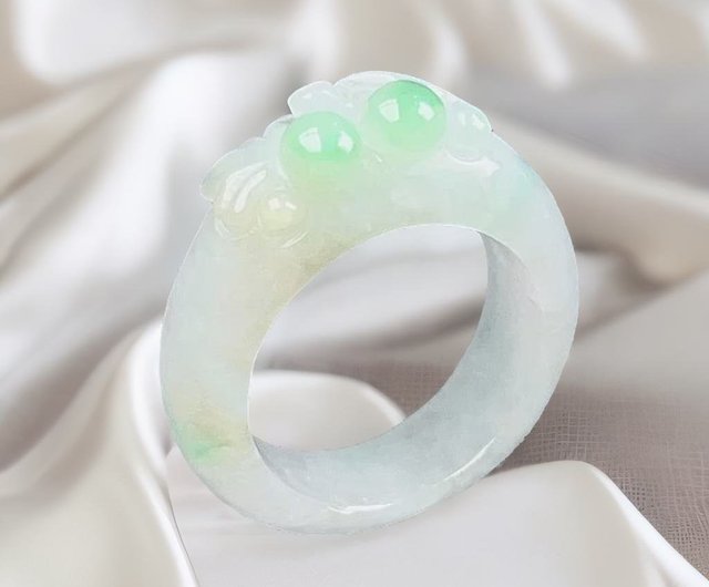 Ice Piaoyang グリーン Jadeite パーフェクト如意翡翠リング