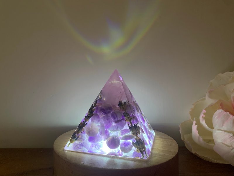 Lavender stress-relieving night light pink crystal ball atmosphere light good sleep bedside small light home beautification decoration and practical - Lighting - Crystal Purple