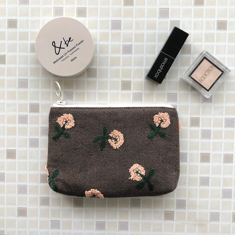 Newest color mini cosmetic pouch skip handmade flower lover made in Japan with pocket - Toiletry Bags & Pouches - Cotton & Hemp Brown