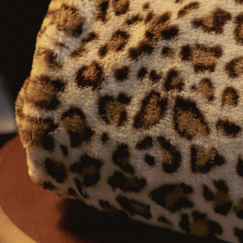 ROZZ Warm Winter Series Imitation Rabbit Fleece Short Hair Throw Blanket—Leopard - Blankets & Throws - Other Man-Made Fibers Brown