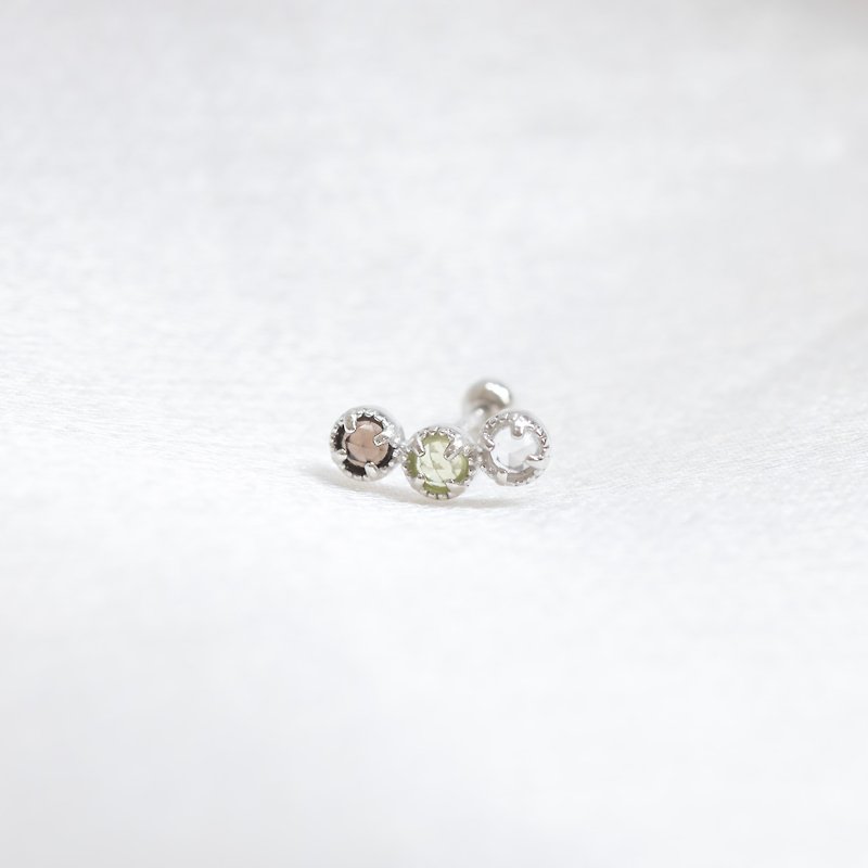 Stone White Crystal Tea Crystal 925 Sterling Silver Smile Cake Diamond Turn Bead Earrings - ต่างหู - คริสตัล สีเงิน