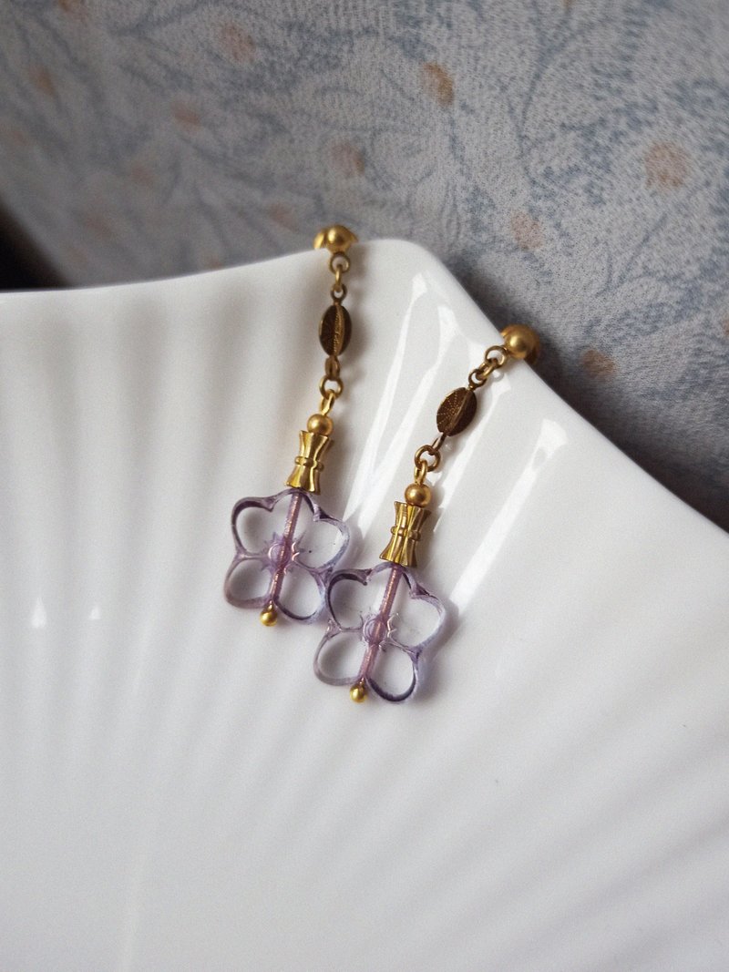 秋瑾花垂墜式耳環 - 紫 - 耳環/耳夾/耳骨夾 - 銅/黃銅 多色