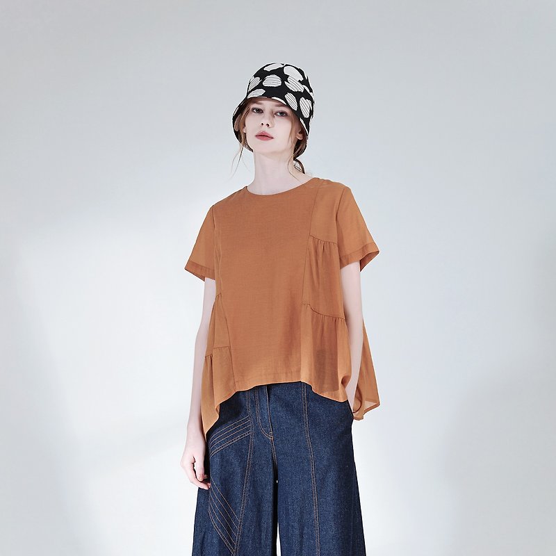 rippling pintuck wavy short-sleeve top - เสื้อยืดผู้หญิง - ผ้าฝ้าย/ผ้าลินิน สีส้ม