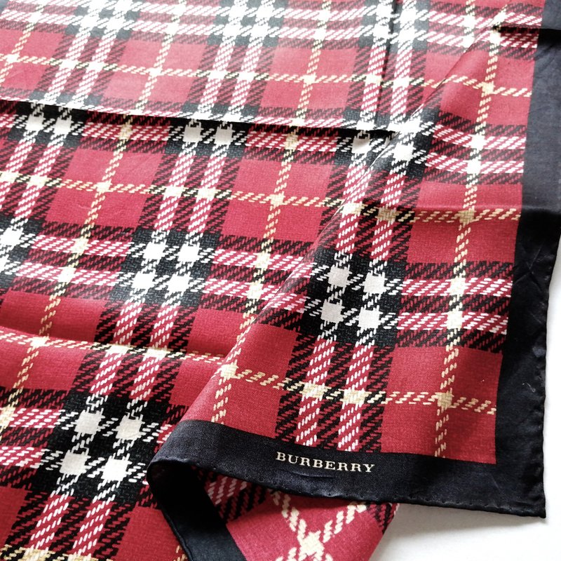 Vintage Burberry Silk Scarf Plaid Scarf 23 x 23 Inches Holiday Gifts - 絲巾 - 絲．絹 紅色